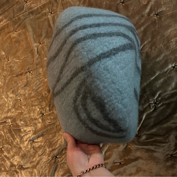 Meowfia Medium Wool Cat Cave - Picture 4 of 11